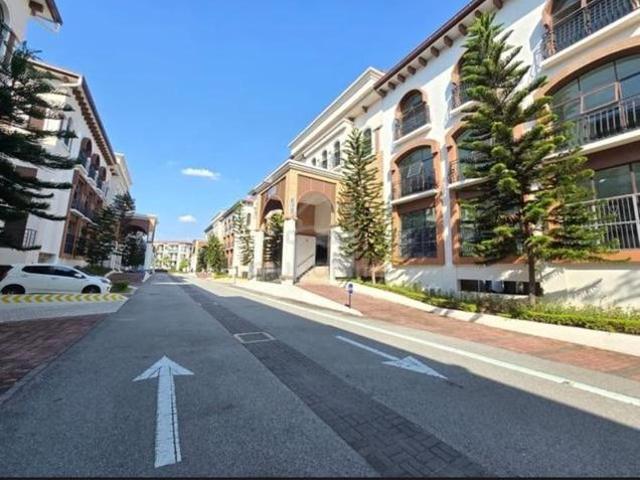 Condominium for rent in Tanjong Sepat, Selangor
