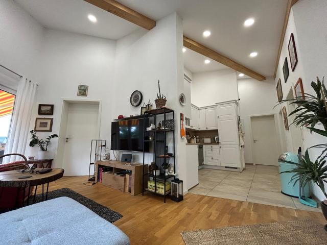 Wohnung kaufen in Mittich, Neuhaus