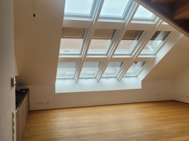 Etagenwohnung mieten in Wien