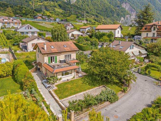 Reihenfamilienhaus kaufen in Villeneuve (VD), Waadt