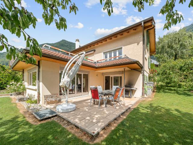 Reihenfamilienhaus kaufen in Villeneuve (VD), Waadt