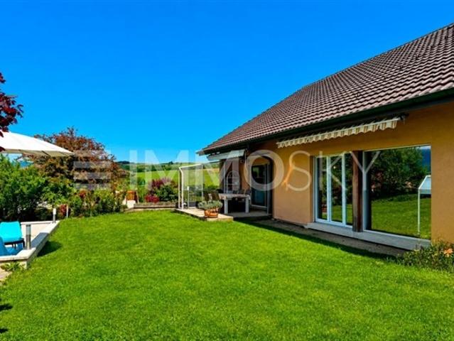 Einfamilienhaus kaufen in Chavornay, Waadt