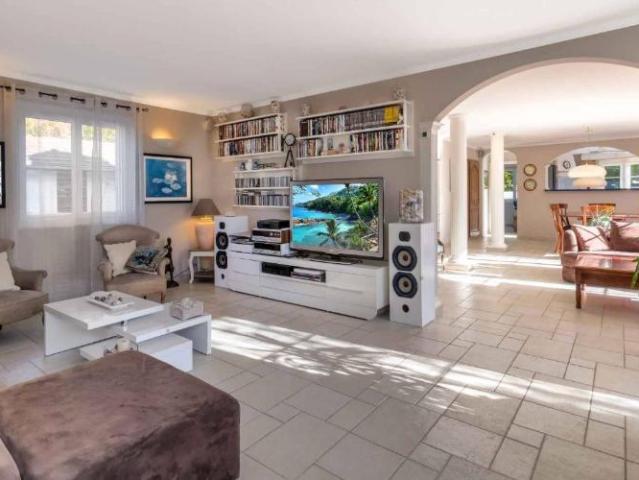 Haus kaufen in Chailly-Montreux, Waadt