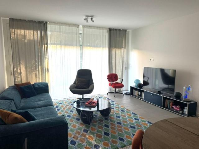 Wohnung mieten in Nyon, Waadt