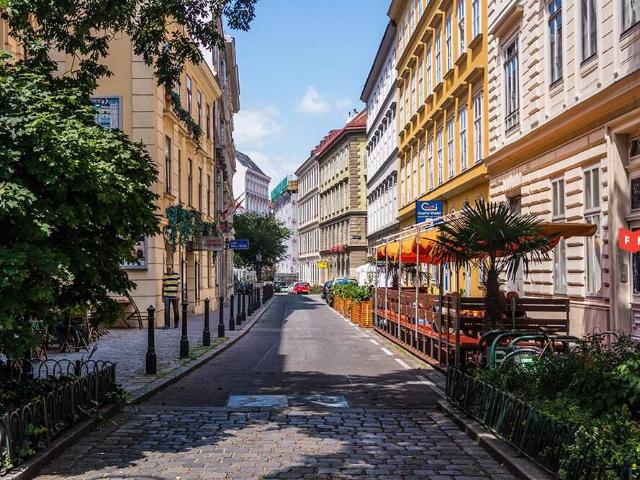 Gewerbe mieten in Breitenfeld, Wien