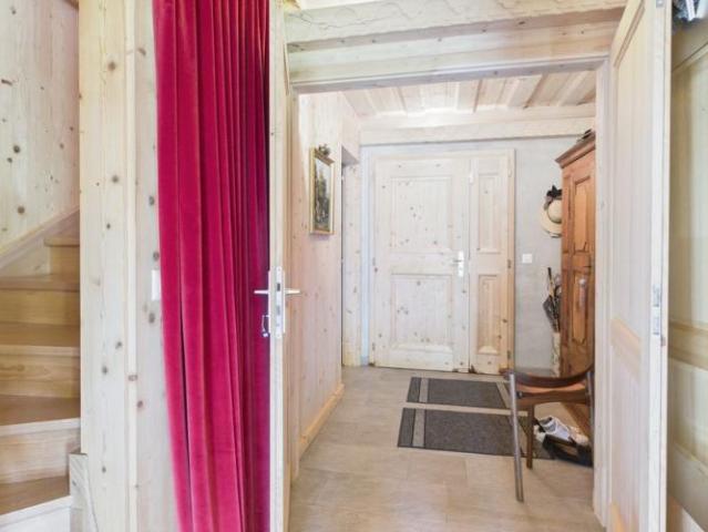Haus kaufen in Rossinière, Waadt