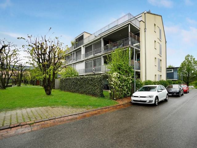 Etagenwohnung mieten in Therwil