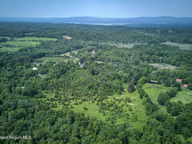 Land for sale in Rhinebeck