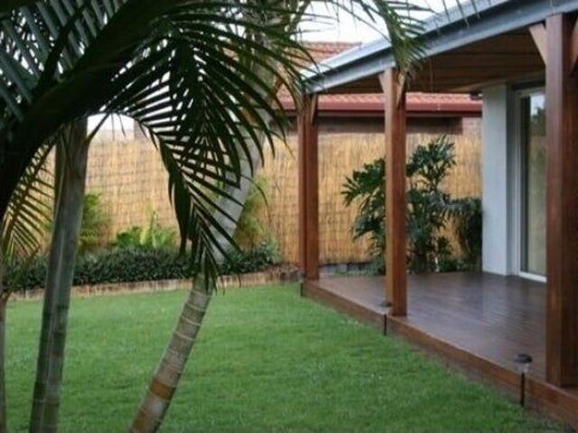 Room for rent in Kings Creek, Queensland