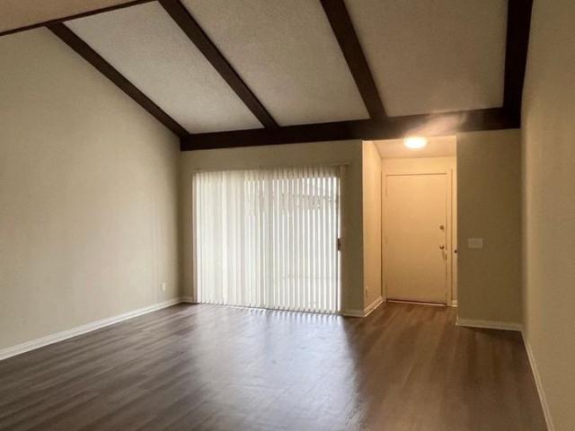 Apartment for rent in Simi Valley, California