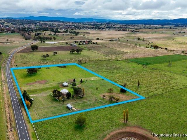 Cottage for sale in Mole River, New South Wales