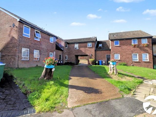 Studio for rent in London Borough of Bexley, Greater London