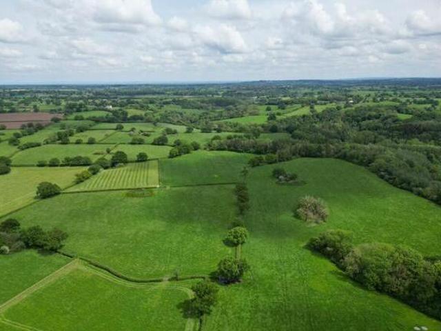 House for sale in Chorlton Lane, Cheshire