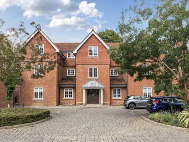 House for sale in Fulflood, Hampshire