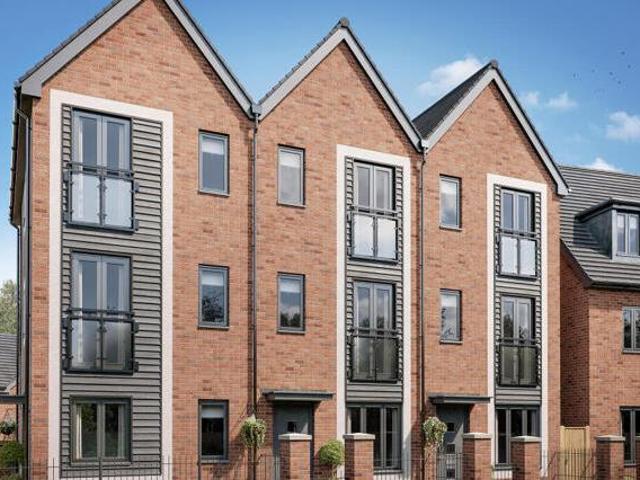 House for sale in Feckenham, City Of Bristol
