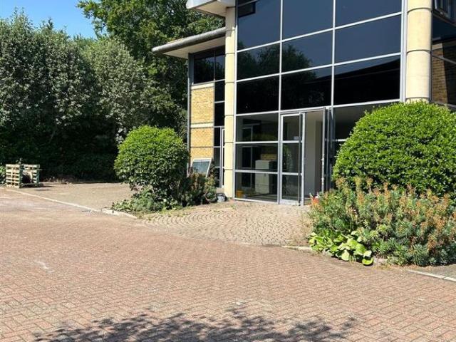 Apartment for rent in Wooburn, Berghers Hill
