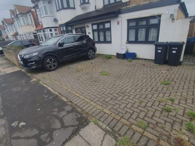 Apartment for rent in Gants Hill, Greater London