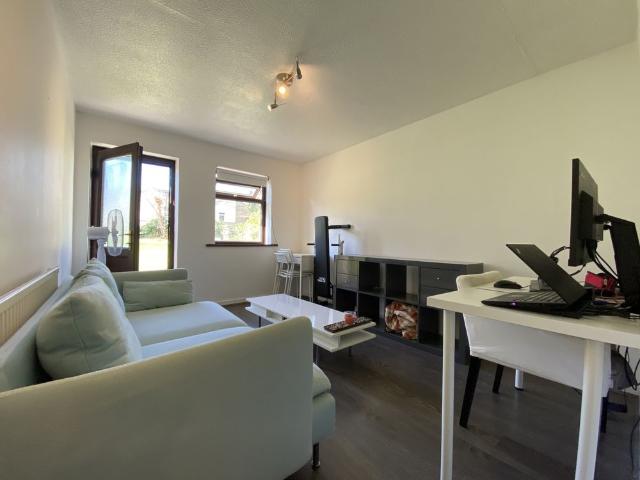 Apartment for rent in Maindy, Cardiff