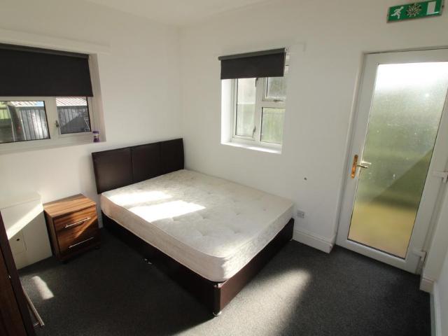 House for rent in Horninglow and Eton, Beamhurst