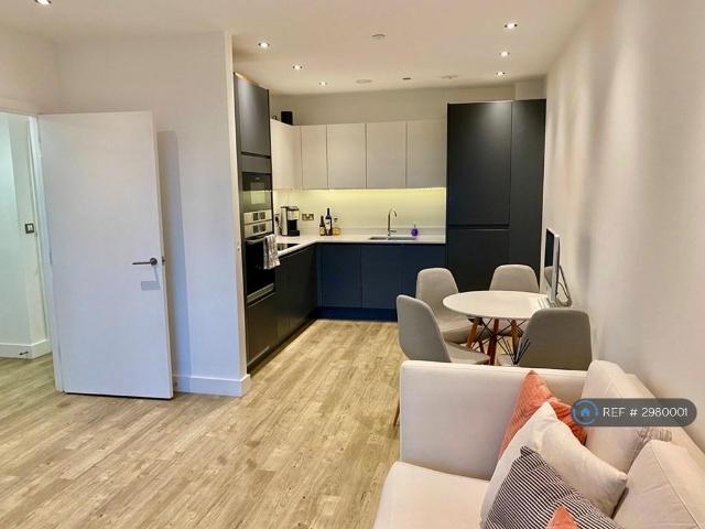 Apartment for rent in Old Ford, Bow