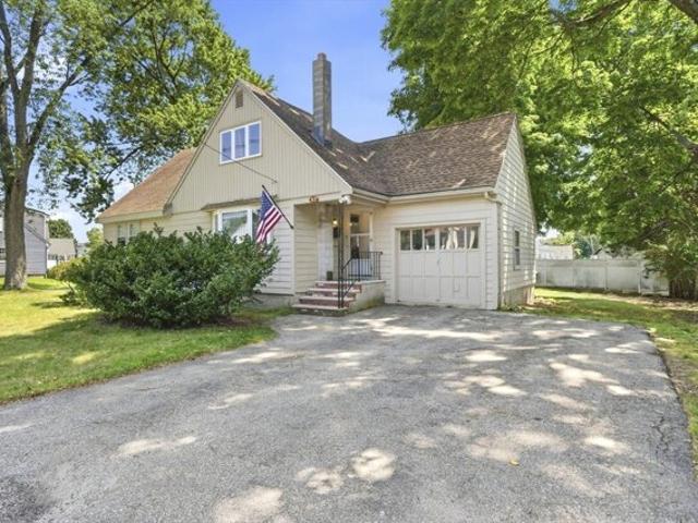 House for sale in Woburn, Massachusetts