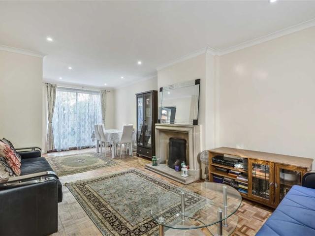 House for rent in Kensal Town, Greater London