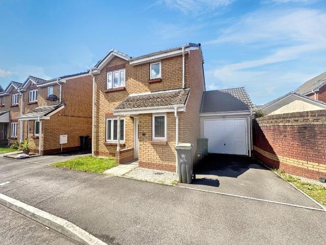 House for rent in Wyncliffe Gardens, Falcon Lodge