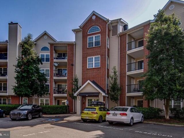 Condo for sale in Alexandria
