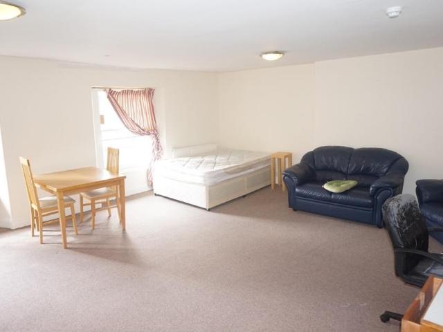 House for rent in Stonehouse, Mount Wise