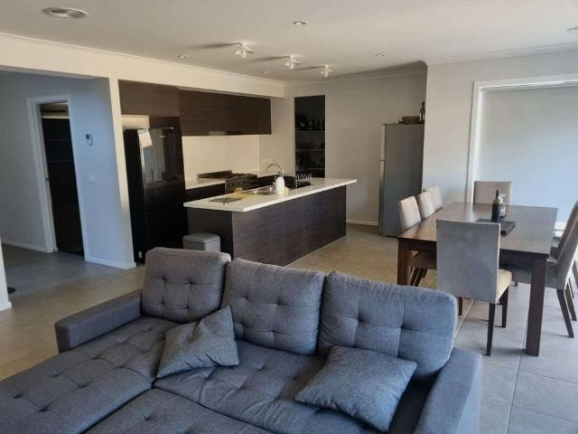 Room for rent in Camerons Creek, Victoria