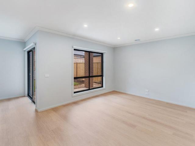 Room for rent in Camerons Creek, Victoria