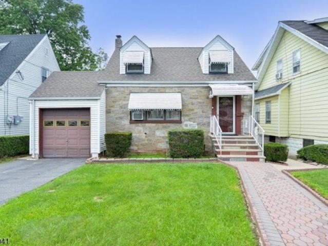 House for sale in Hillside, New Jersey