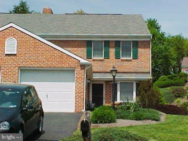 Condo for sale in York