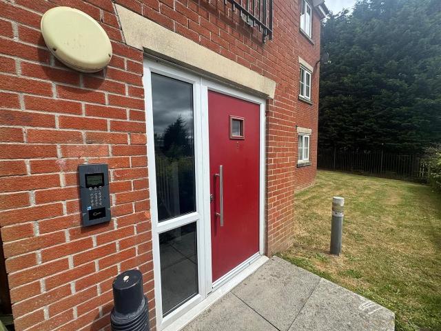 Apartment for rent in Slack Side, West Yorkshire