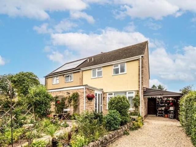 House for sale in Black Bourton, Oxfordshire