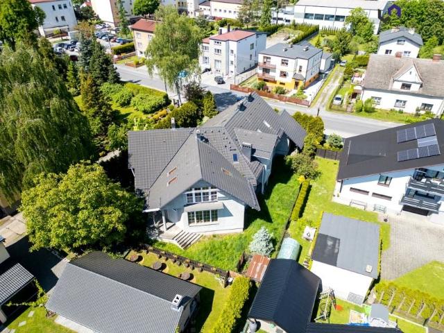 Dom na sprzedaż w Chybie, Śląskie