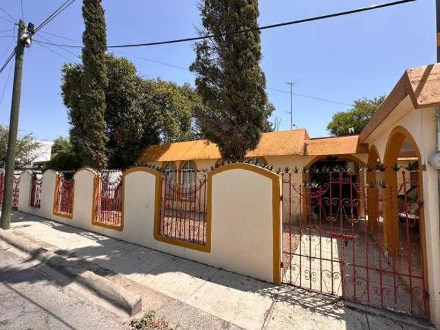 Casa en venta en El Roble, Linares