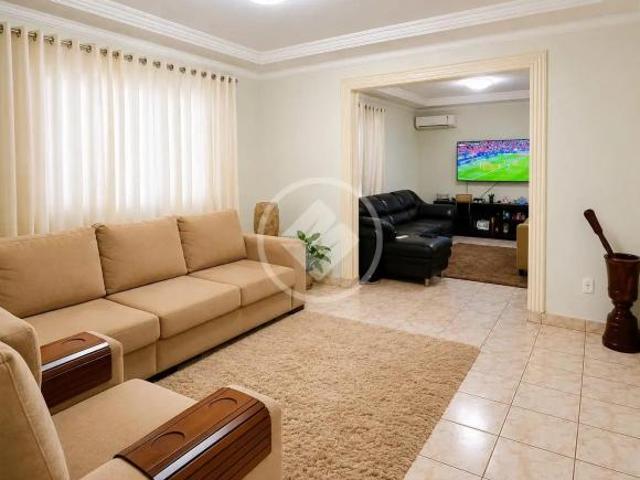 Casa venda em Região Geográfica Imediata de Goiânia, Goiânia