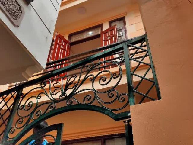 Nhà bán tại Hoàn Kiếm, Hà Nội