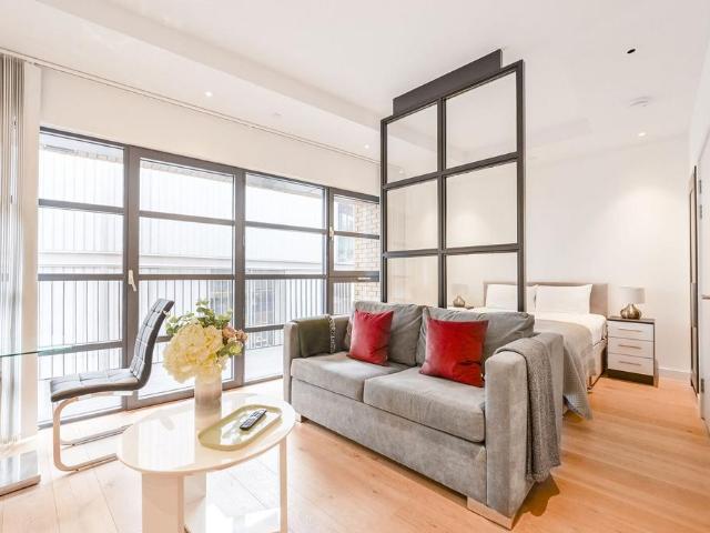 Apartment for rent in London City Island, Blackwall