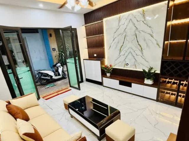 Nhà bán tại Hoàn Kiếm, Hà Nội