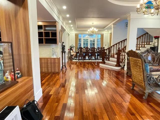 Nhà bán tại Hoàn Kiếm, Hà Nội