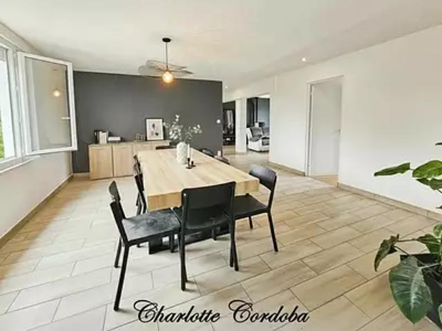 Maison vente à Bouhon, Xaintrailles