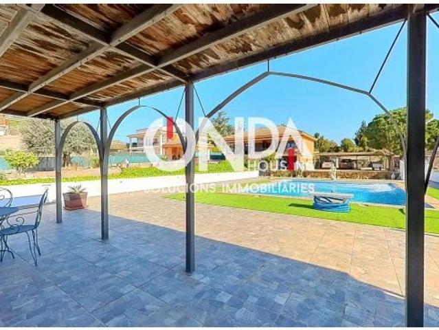Casa en venta en La Sentiu De Sió, el Tossal de les Forques