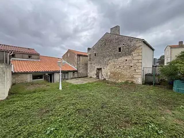 Maison location à Saint-Vincent, Xanton-Chassenon