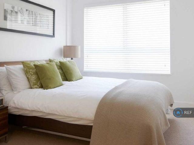 House for rent in Barnsbury, Greater London