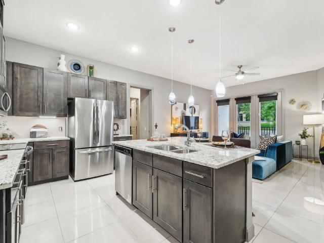 Apartment for rent in Hennepin, Minnesota