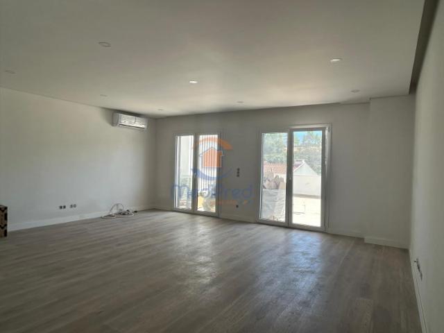 Apartamento venda em Bairro dos CTT, Odivelas