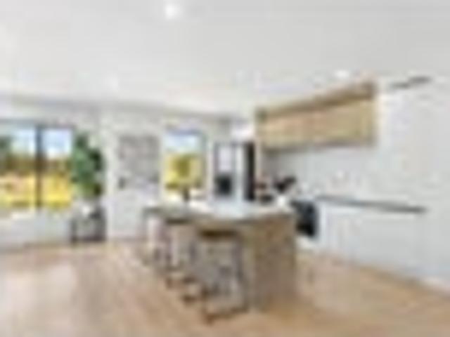 House for sale in Paremoremo, Oroua County
