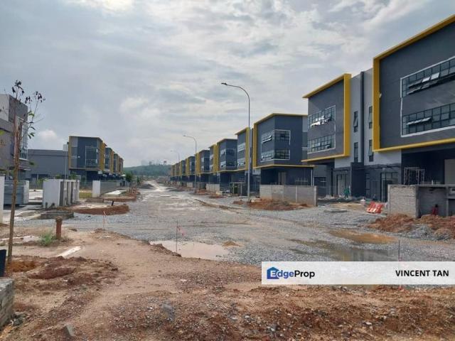 Warehouse for rent in Nilai, Negeri Sembilan